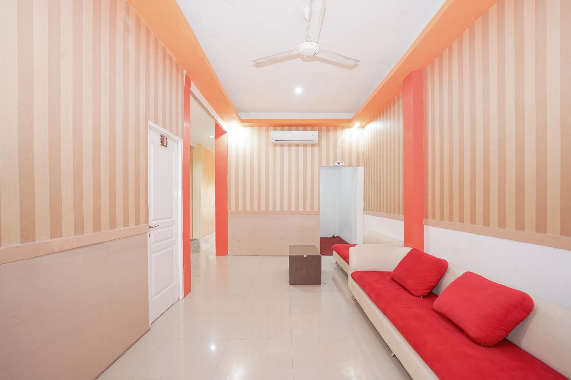 Hotel O Juanda Near Terminal International Juanda Surabaya Bagian luar foto
